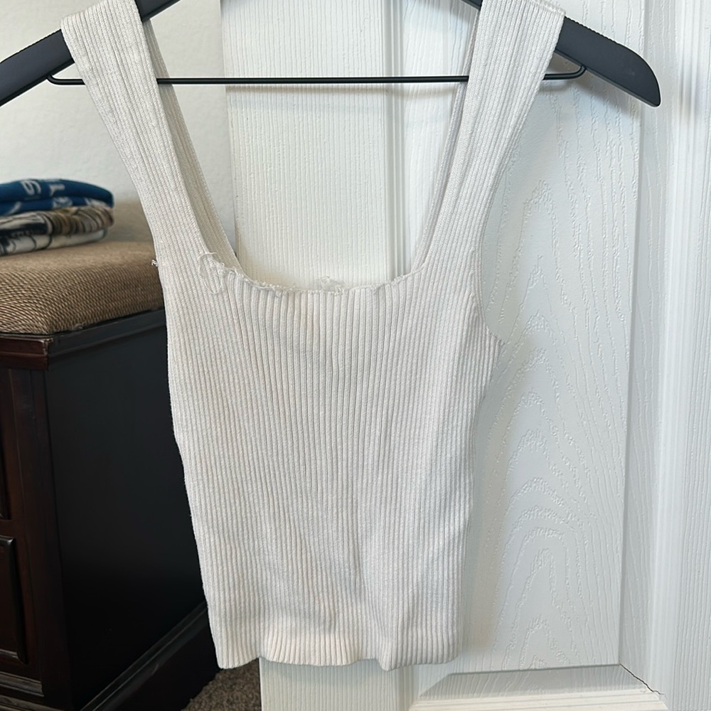 Abercrombie Distressed Cropped Tank